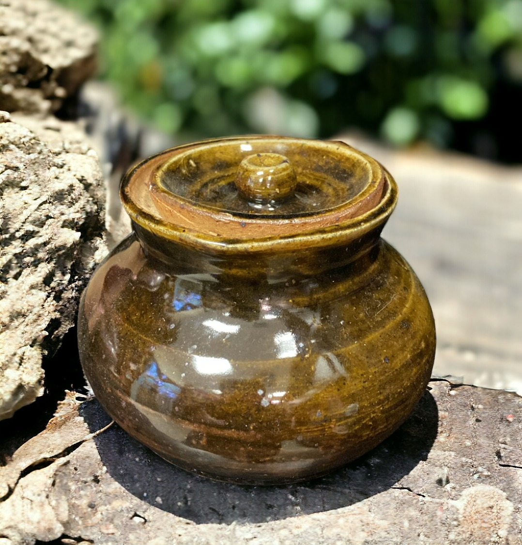 Brown Glazed Round Jar